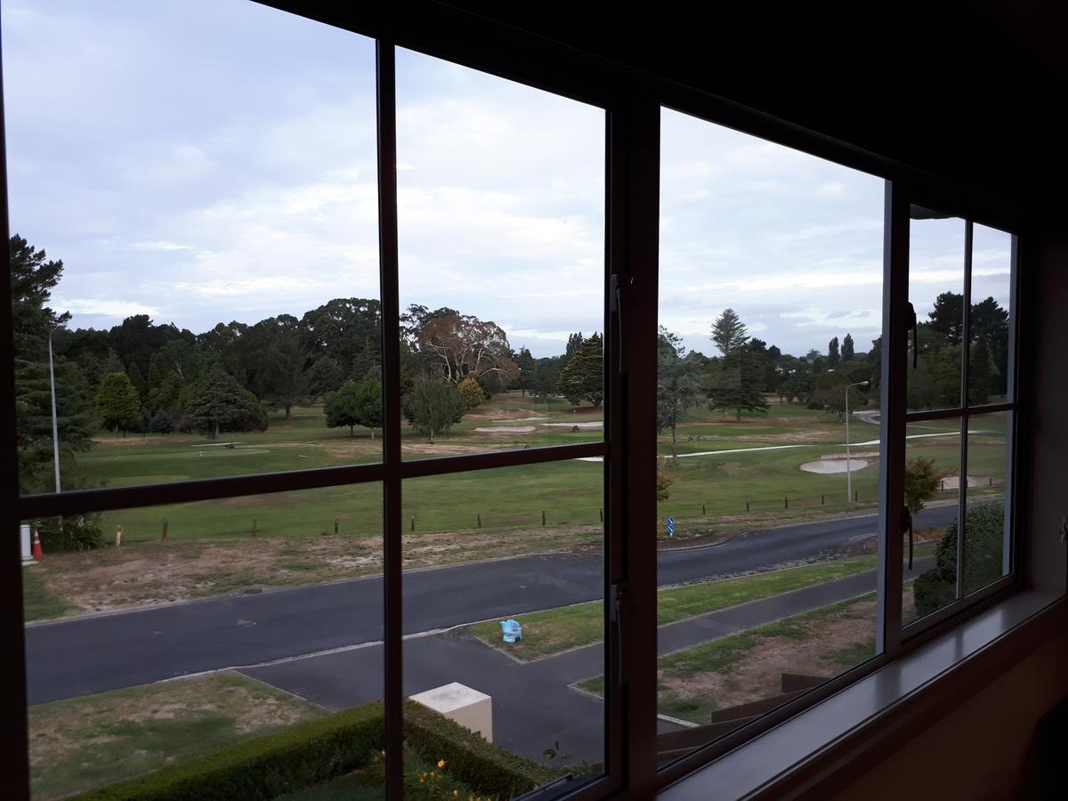Hotel St Andrews House Hamilton Esterno foto